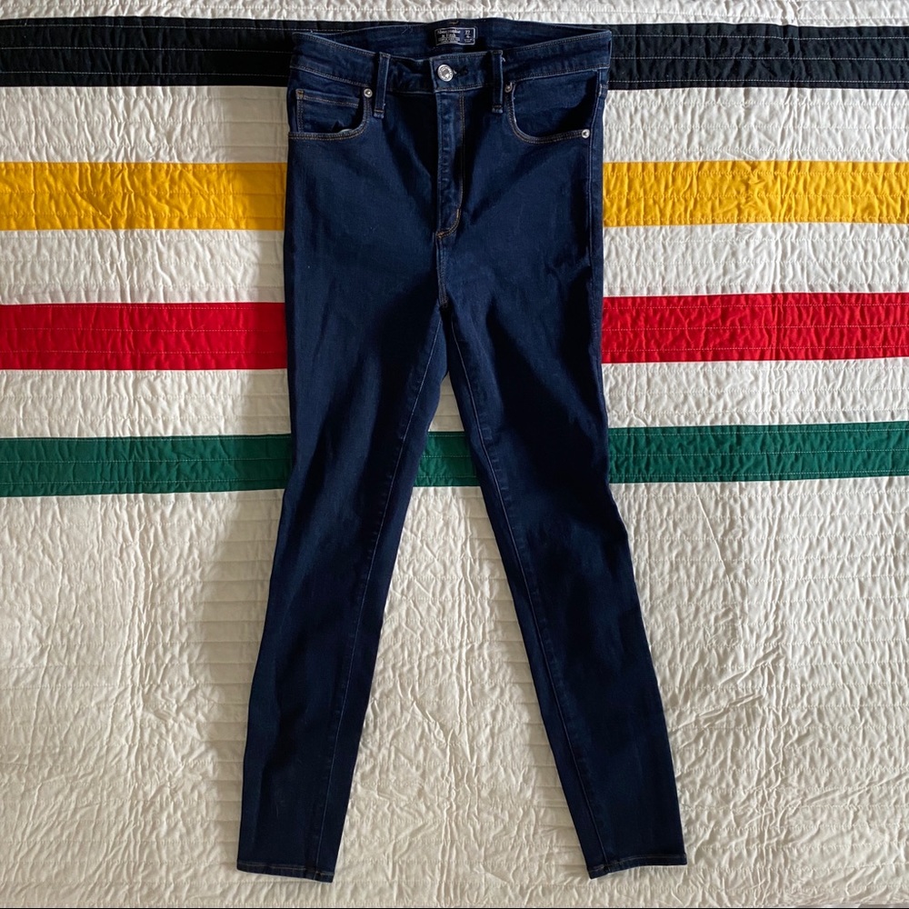 Abercrombie high rise dark wash jeans, size 27